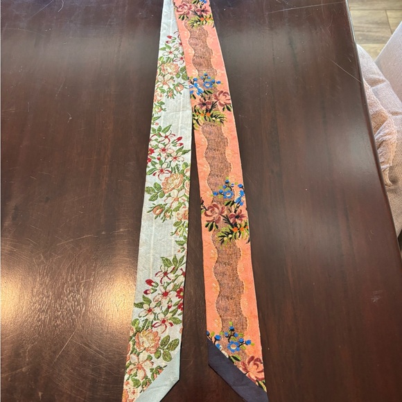 Louis Vuitton Floral Silk Bandeau-Coral and Blue - Picture 2 of 3